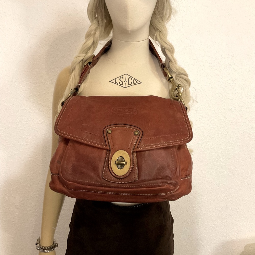 VINTAGE COACH LEGACY VACHETTA  LEATHER BAG F063-10329.